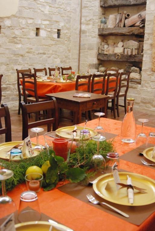 B&B San Paterniano Чинголи Экстерьер фото